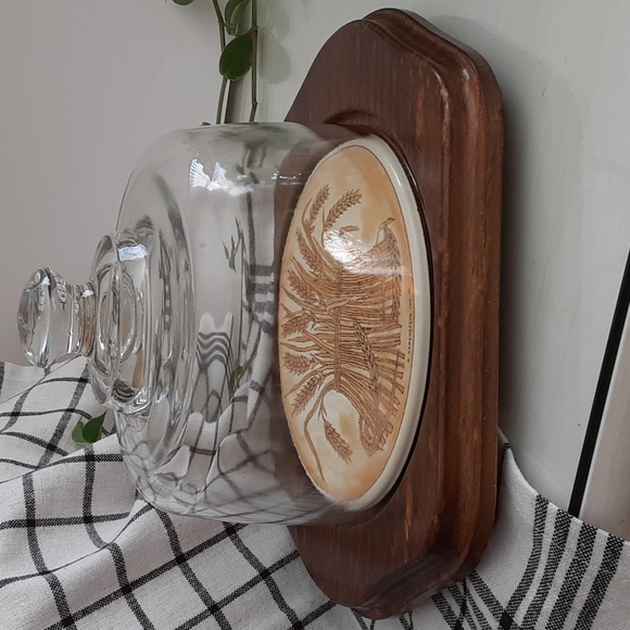 M. Kamenstein Wheat Bread Plate Wood Base Glass Cloche Dome Charcuterie Board - Picture 1 of 16